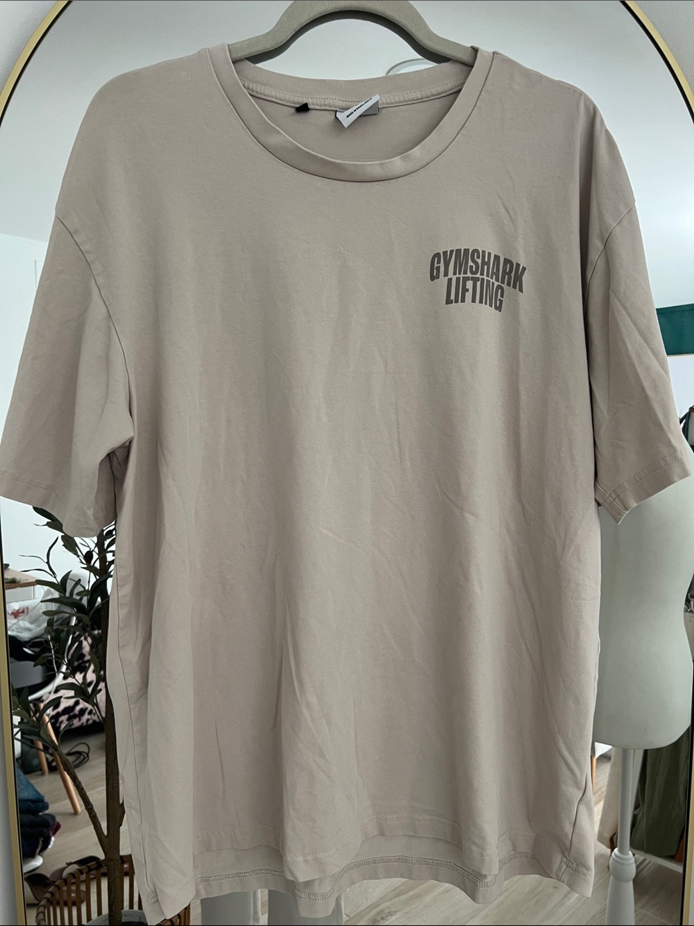 Gymshark Beige Lifting Short Sleeve Tee
